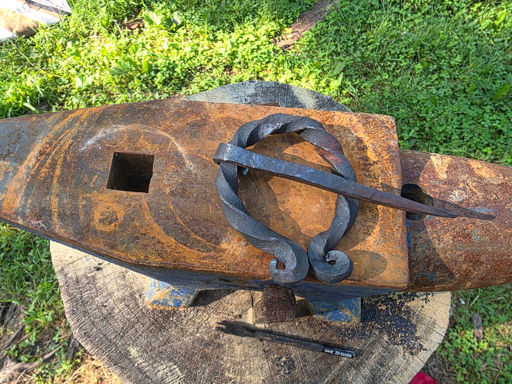 Cloak pin